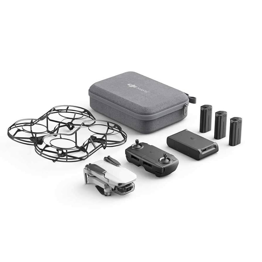 DJI Mavic Mini Combo - Ultralight and Portable Drone, 30 min